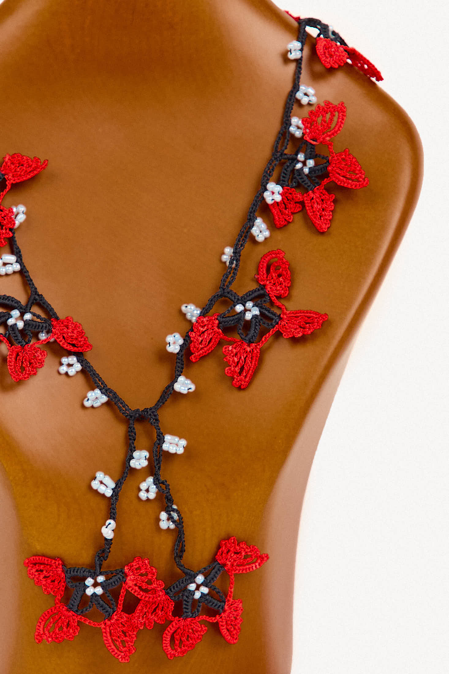Mutlu Oya Crochet Beaded Floral Necklace | Foránea