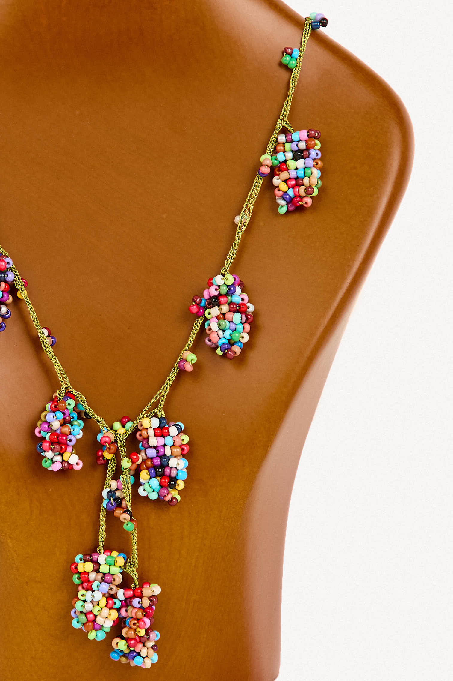 Collar turco de cuentas de ganchillo