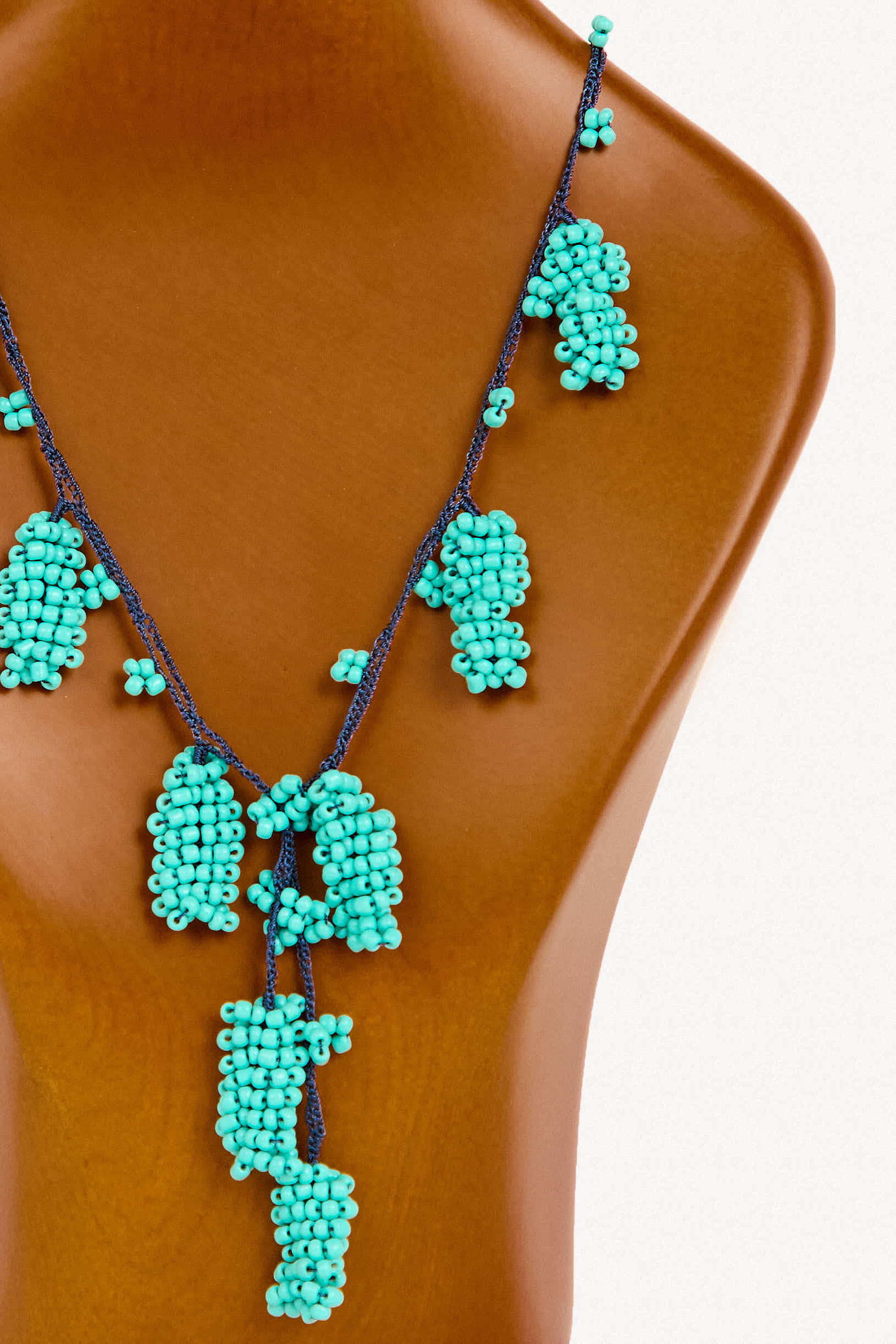 Collar turco de cuentas de ganchillo