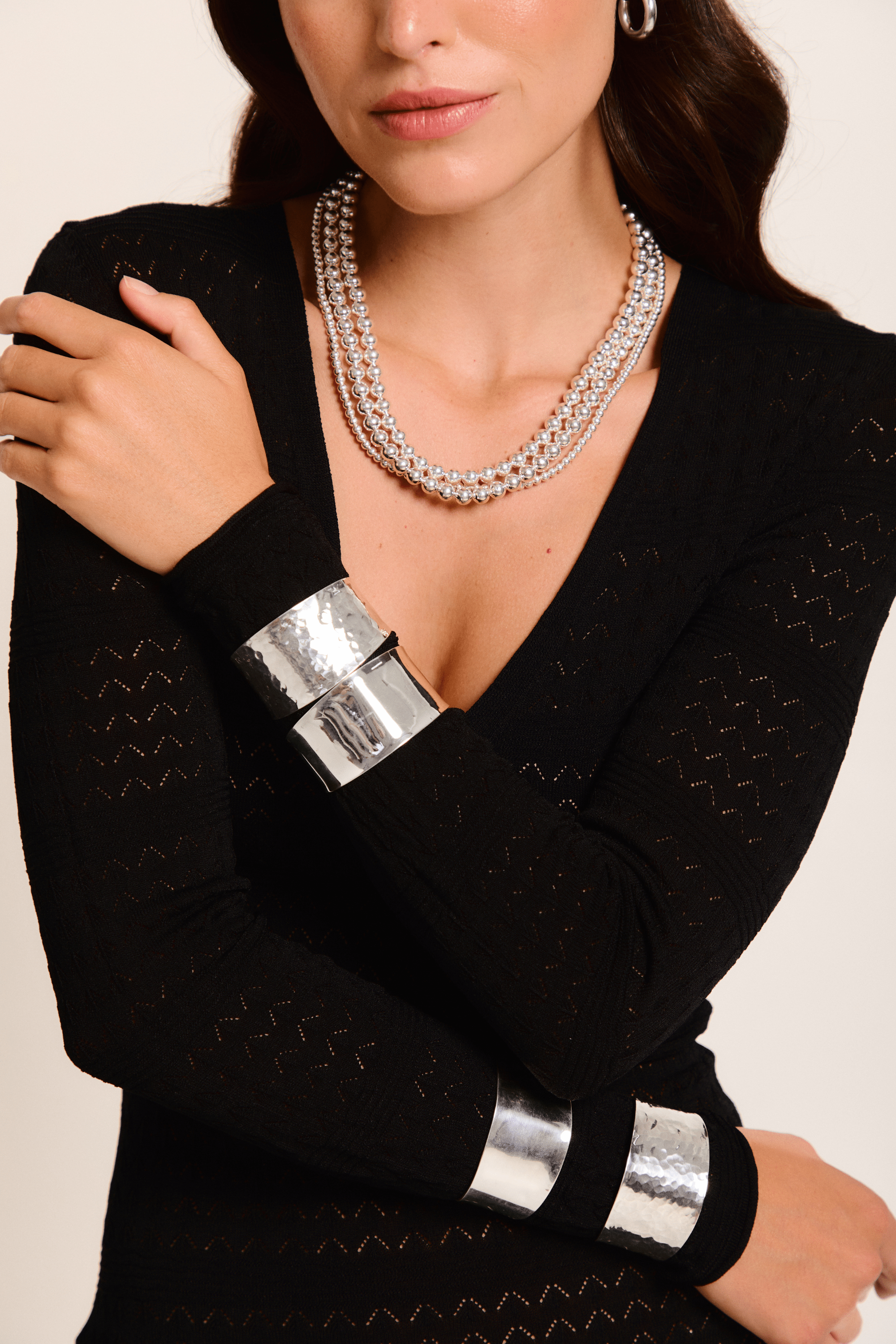 Rumi Hammered Bracelet - FORÁNEA